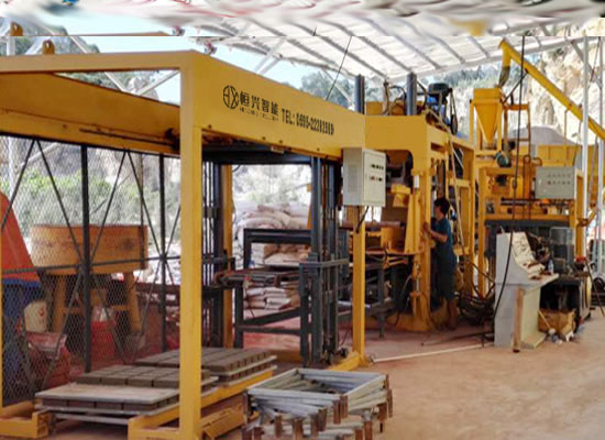 透水磚機  QT9-15彩色透水磚機 客戶現場